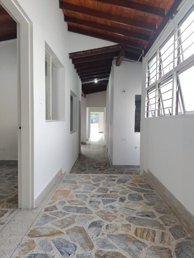 Local - Foto 4