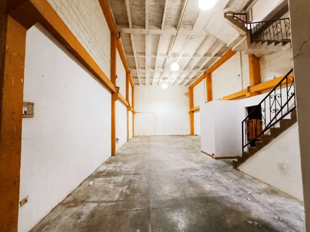 Bodega en B. Colombia