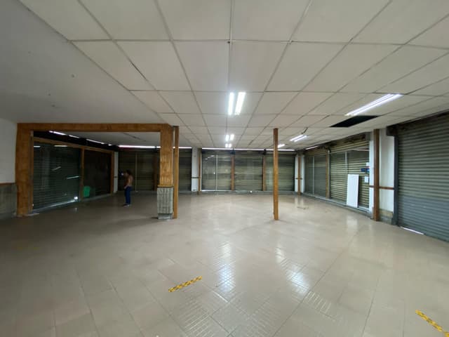 Local en Primium Plaza