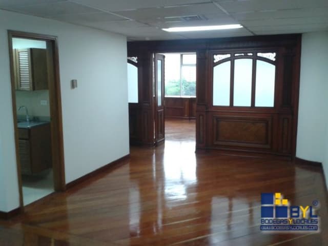 Oficina en El Poblado