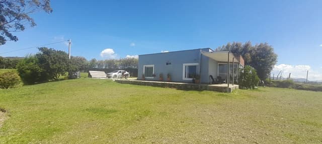 Lote en Autopista Med-Bog
