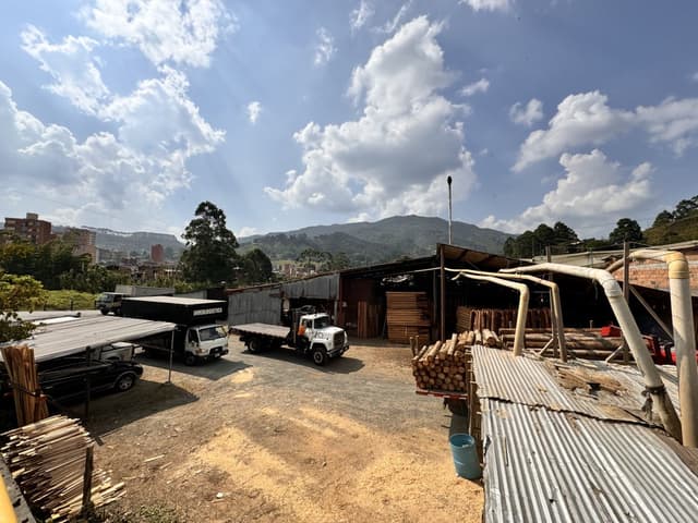 Lote en Caldas