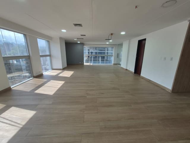 Oficina en El Poblado