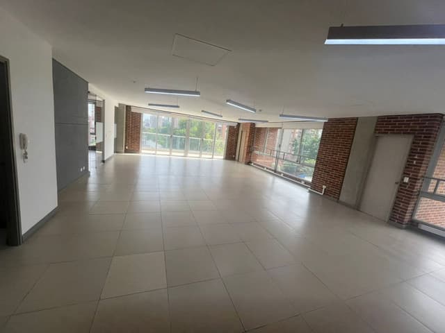 Oficina en El Poblado