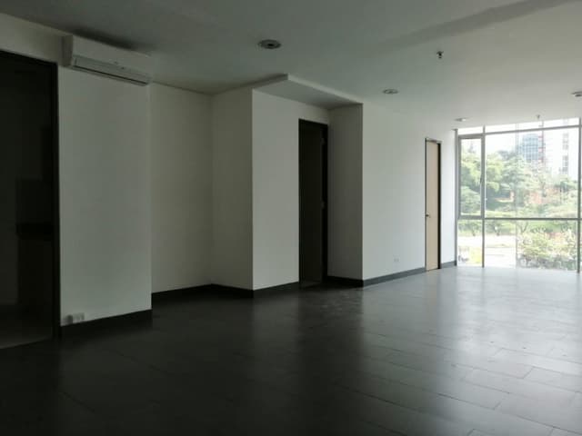 Oficina en El Poblado