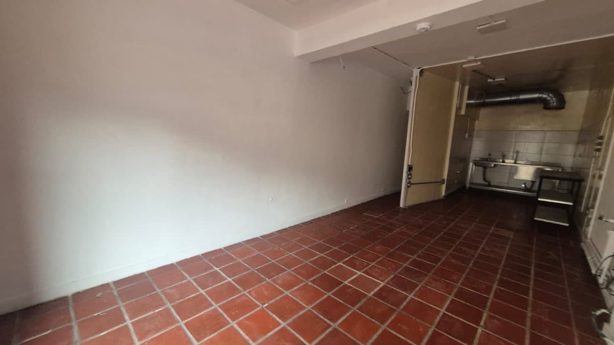 Local - Foto 4