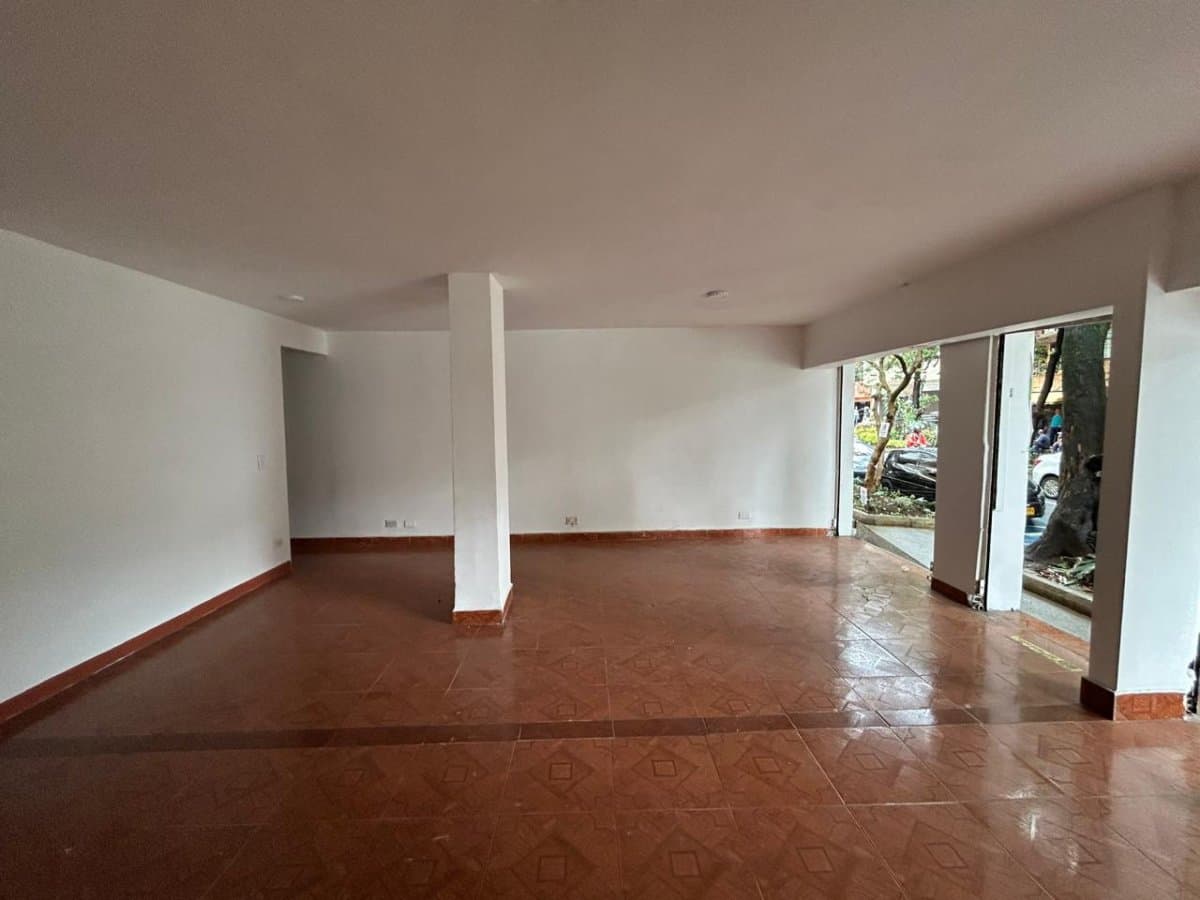 Local - Foto 4