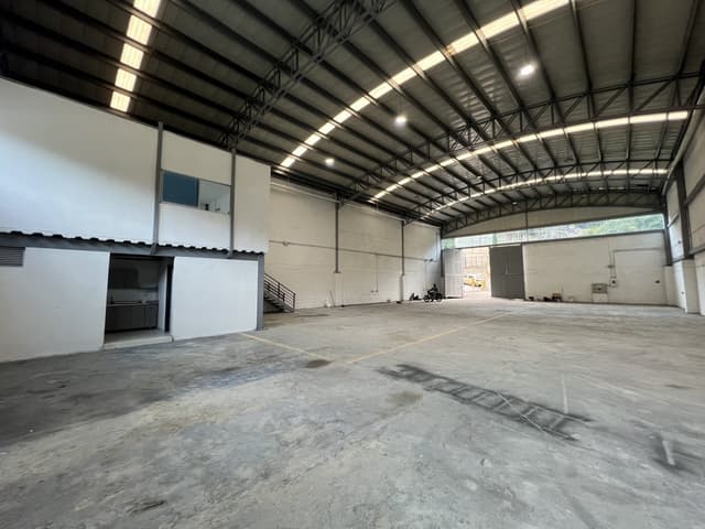 Bodega en Variante