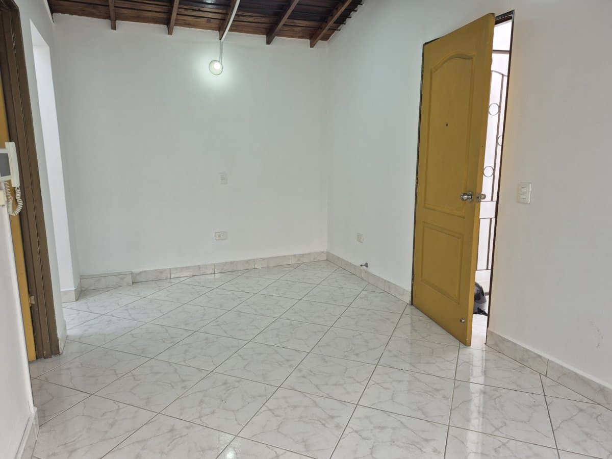Local - Foto 4