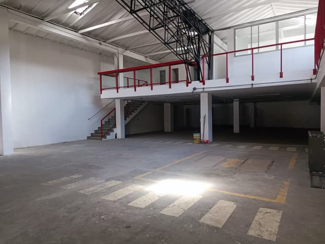 Bodega en Bolivar