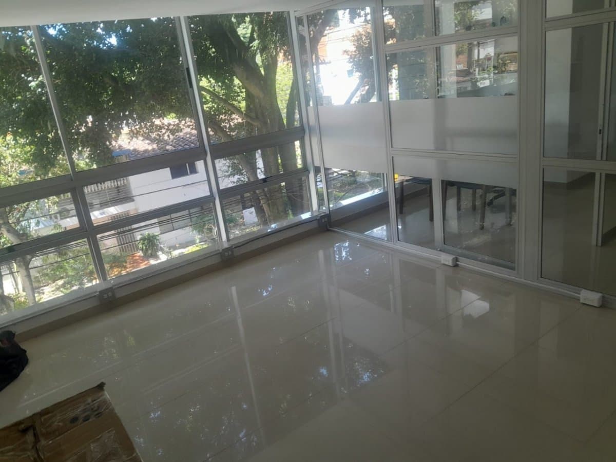 Oficina - Foto 1