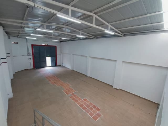 Bodega en Niquia