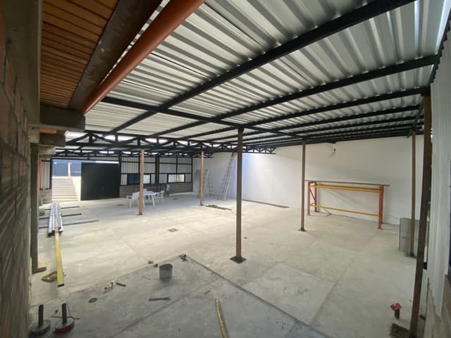 Bodega en Robledo