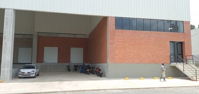 Bodega en Variante