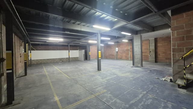 Bodega en Guayabal