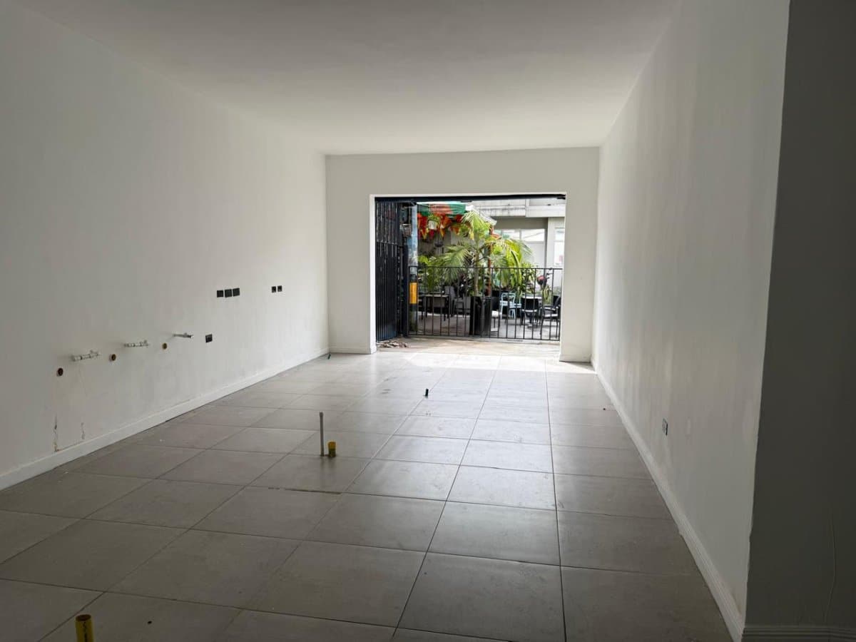 Local - Foto 4