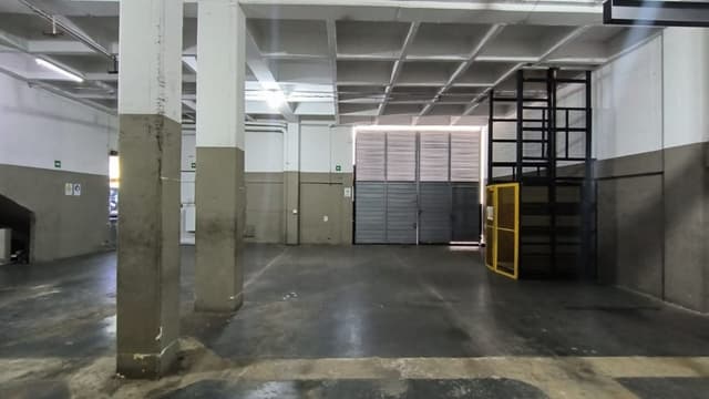 Bodega en La Regional