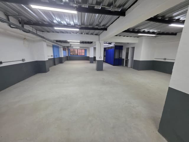 Bodega en Prado Centro