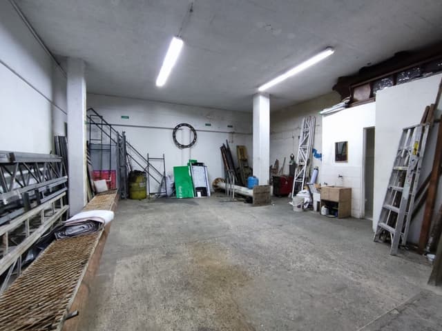 Bodega en B. Colombia