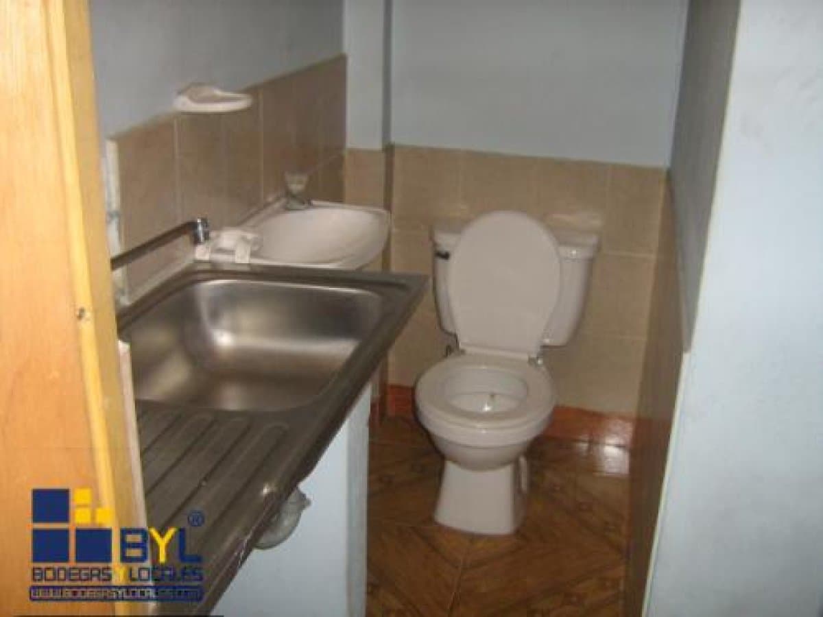 INTERIOR LOCAL