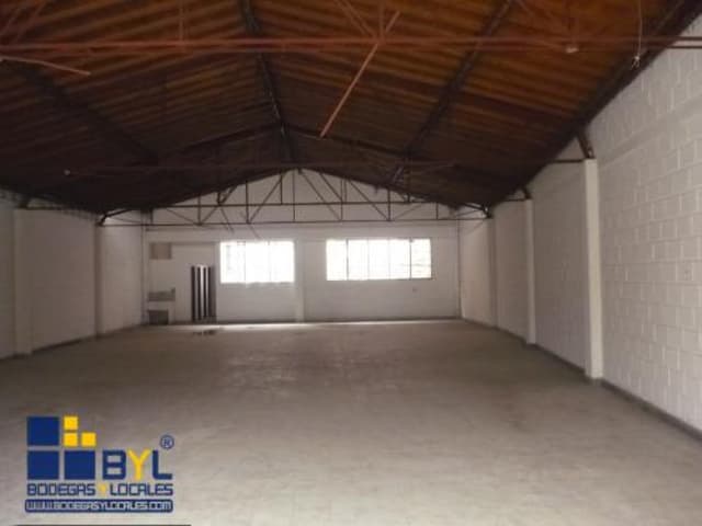 Bodega en Guayabal